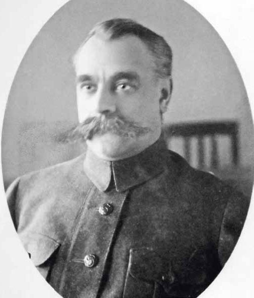 Красные полководцы. Сергей Каменев, Семен Будённый, Михаил Фрунзе, Василий Чапаев, Василий Блюхер, Михаил Тухачевский Красные полководцы. Сергей Каменев, Семен Будённый, Михаил Фрунзе, Василий Чапаев, Василий Блюхер, Михаил Тухачевский