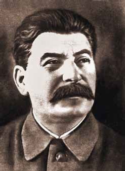 Полководцы Великой Отечественной. Книга 1. Иосиф Сталин, Сидор Ковпак, Иван Панфилов, Федор Толбухин, Александр Василевский Полководцы Великой Отечественной. Книга 1. Иосиф Сталин, Сидор Ковпак, Иван Панфилов, Федор Толбухин, Александр Василевский