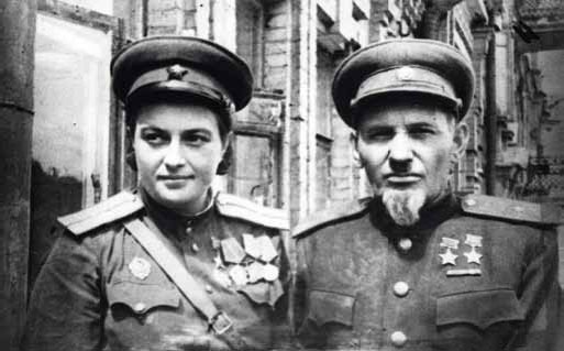 Полководцы Великой Отечественной. Книга 1. Иосиф Сталин, Сидор Ковпак, Иван Панфилов, Федор Толбухин, Александр Василевский Полководцы Великой Отечественной. Книга 1. Иосиф Сталин, Сидор Ковпак, Иван Панфилов, Федор Толбухин, Александр Василевский
