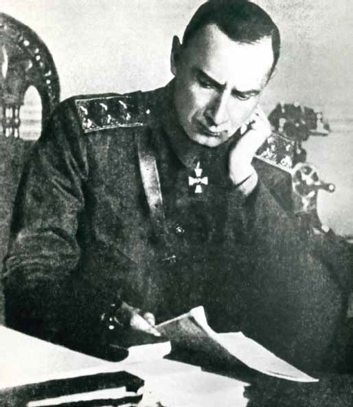 Белые полководцы. Николай Юденич, Лавр Корнилов, Антон Деникин, Александр Колчак, Петр Врангель, Владимир Каппель Белые полководцы. Николай Юденич, Лавр Корнилов, Антон Деникин, Александр Колчак, Петр Врангель, Владимир Каппель
