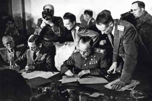 Полководцы Великой Отечественной. Книга 4. Георгий Жуков Полководцы Великой Отечественной. Книга 4. Георгий Жуков