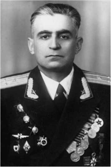 Подлинная история авиаполка «Нормандия – Неман» Подлинная история авиаполка «Нормандия – Неман»