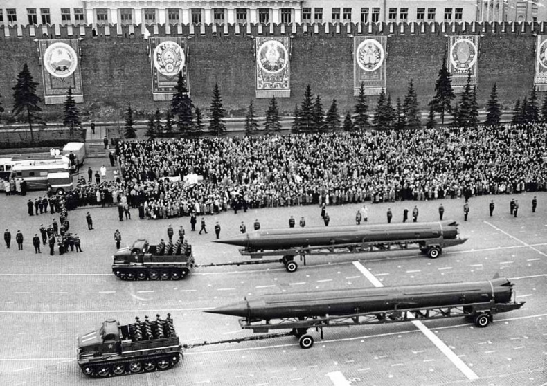 Великие умы России. Том 13. Михаил Янгель Великие умы России. Том 13. Михаил Янгель