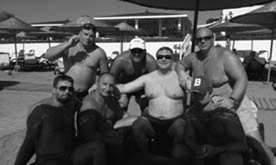 Путь русского гангстера. Легенды лихих 90-х Путь русского гангстера. Легенды лихих 90-х