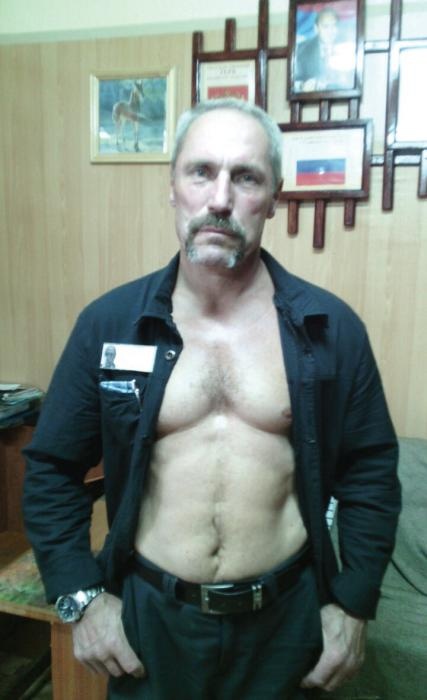 Путь русского гангстера. Легенды лихих 90-х Путь русского гангстера. Легенды лихих 90-х