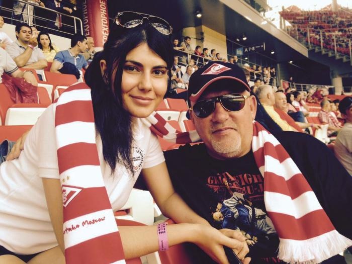 Путь русского гангстера. Легенды лихих 90-х Путь русского гангстера. Легенды лихих 90-х