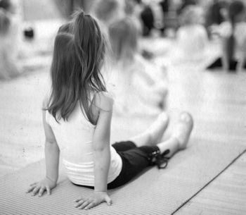 Девочка. Девушка. Женщина Девочка. Девушка. Женщина