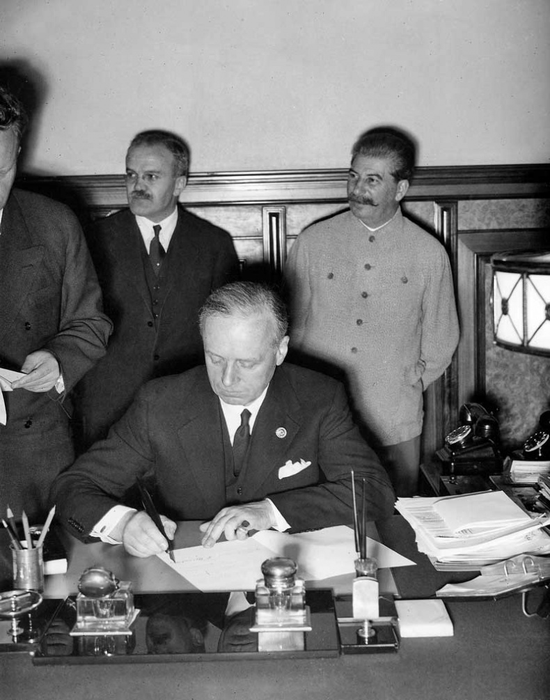 Россия и Германия. Друзья или враги? Россия и Германия. Друзья или враги?