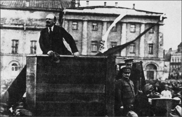 Взлет и падение «красного Бонапарта». Трагическая судьба маршала Тухачевского Взлет и падение «красного Бонапарта». Трагическая судьба маршала Тухачевского