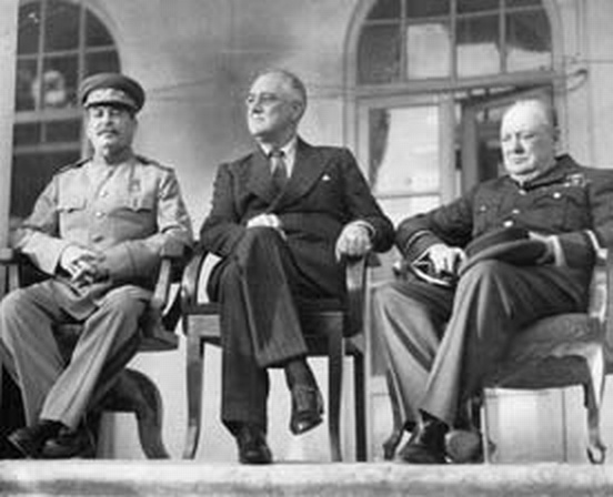 Победоносец Сталин. Генералиссимус в Великой Отечественной войне Победоносец Сталин. Генералиссимус в Великой Отечественной войне