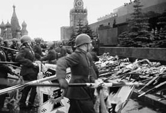 Победоносец Сталин. Генералиссимус в Великой Отечественной войне Победоносец Сталин. Генералиссимус в Великой Отечественной войне