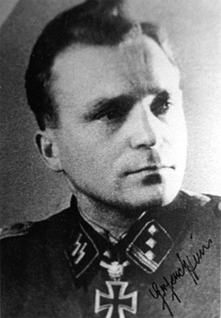 12-я танковая дивизия СС «Гитлерюгенд» 12-я танковая дивизия СС «Гитлерюгенд»