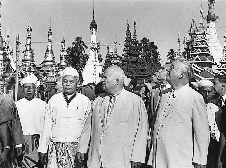 Н. С. Хрущев. Воспоминания. Время. Люди. Власть. В 2 книгах. Книга 2 Н. С. Хрущев. Воспоминания. Время. Люди. Власть. В 2 книгах. Книга 2