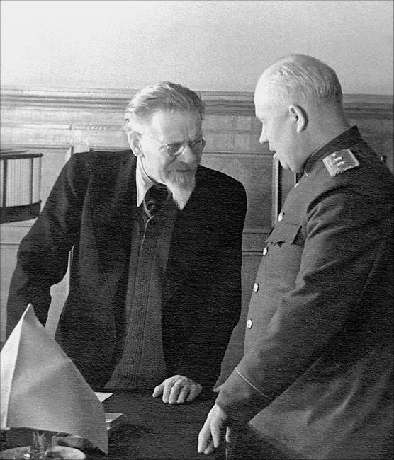 Воспоминания. Время. Люди. Власть. В 2 книгах. Книга 1 Воспоминания. Время. Люди. Власть. В 2 книгах. Книга 1
