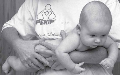 PEKiP. Игра и движение. Более 100 развивающих игр для детей первого года жизни PEKiP. Игра и движение. Более 100 развивающих игр для детей первого года жизни