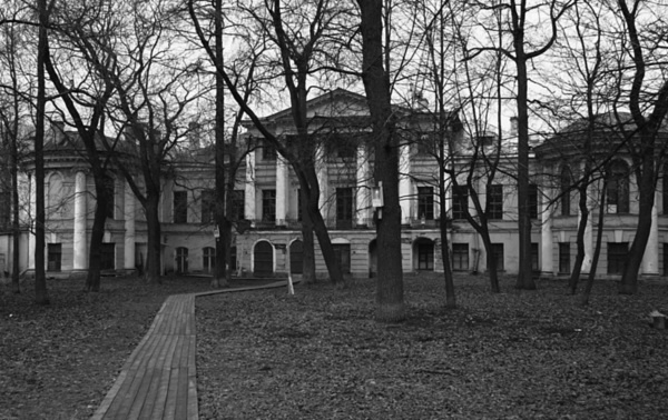 Привидения русских усадеб. И не только… Привидения русских усадеб. И не только…