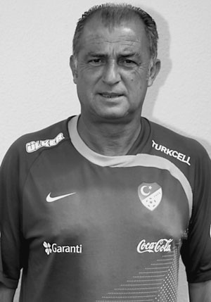 100 великих футбольных матчей