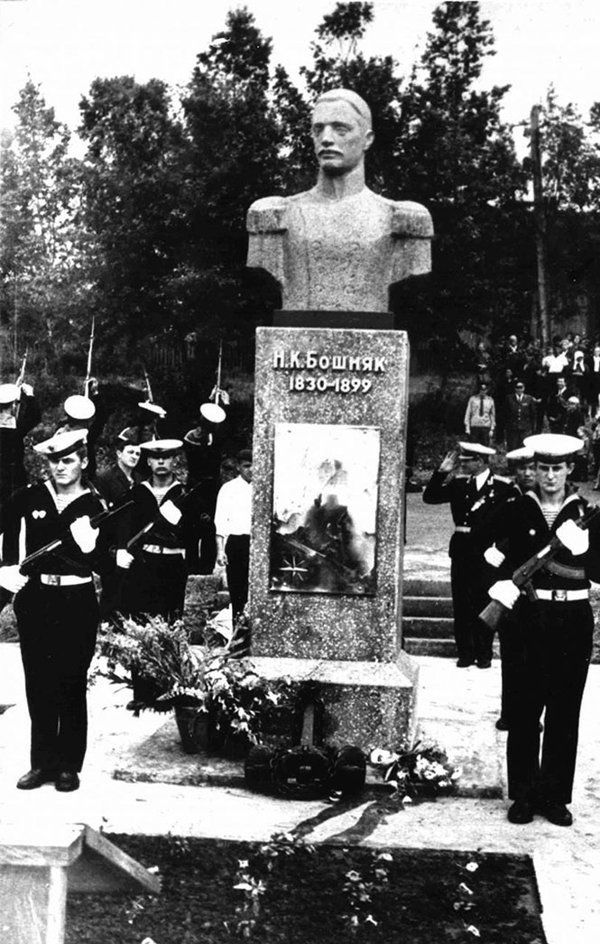 Всем штормам назло Всем штормам назло