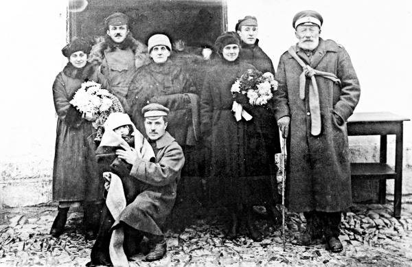 Дроздовцы в огне Дроздовцы в огне