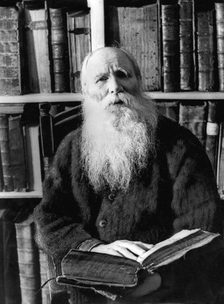 Феликс Медведев. Козырная судьба легендарного интервьюера, библиофила, игрока Феликс Медведев. Козырная судьба легендарного интервьюера, библиофила, игрока