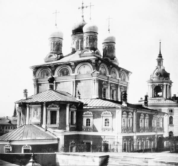 Шоссе Энтузиастов. Дорога великих свершений Шоссе Энтузиастов. Дорога великих свершений