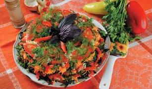 Торты-салаты для праздников и на каждый день Торты-салаты для праздников и на каждый день