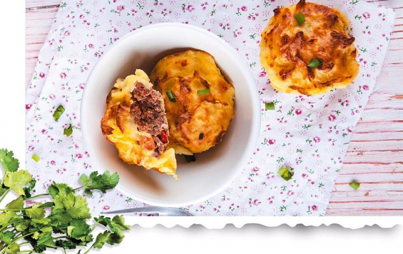 Готовим в форме для кексов. Маффины. Булочки. Закуски. Завтраки Готовим в форме для кексов. Маффины. Булочки. Закуски. Завтраки