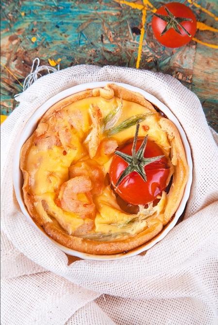 Готовим в форме для кексов. Маффины. Булочки. Закуски. Завтраки Готовим в форме для кексов. Маффины. Булочки. Закуски. Завтраки