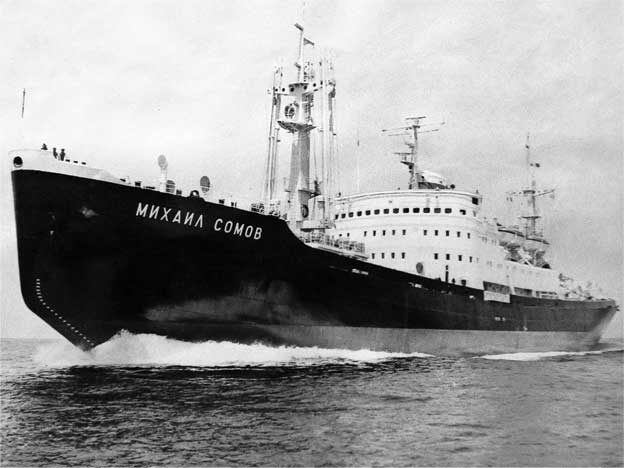 Ледокол. Подлинная история "Михаила Сомова" Ледокол. Подлинная история "Михаила Сомова"