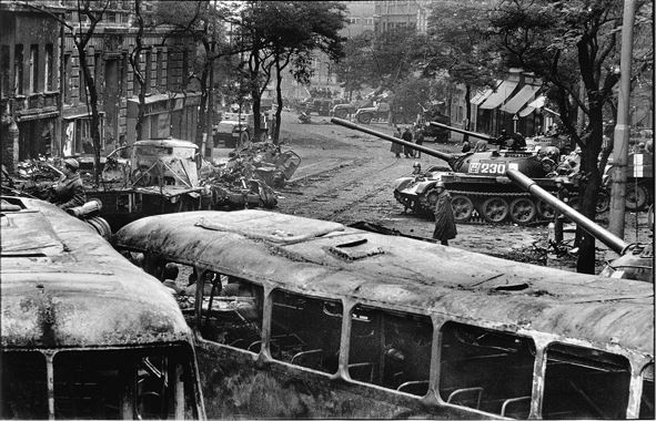Вторжение. Взгляд из России. Чехословакия, август 1968 Вторжение. Взгляд из России. Чехословакия, август 1968