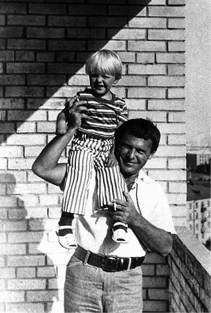 Вторжение. Взгляд из России. Чехословакия, август 1968 Вторжение. Взгляд из России. Чехословакия, август 1968