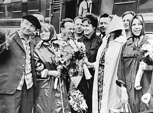 Нонна Мордюкова и Вячеслав Тихонов. Как казачка Штирлица любила Нонна Мордюкова и Вячеслав Тихонов. Как казачка Штирлица любила