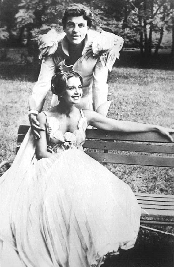 Ирина Алферова. Любимая женщина красавца Абдулова Ирина Алферова. Любимая женщина красавца Абдулова