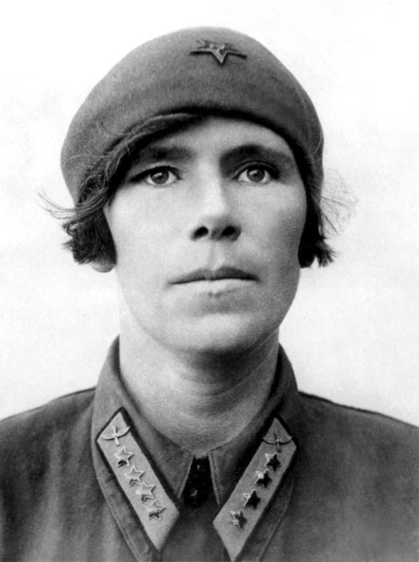 Я буду летать! Первая русская женщина-летчица Зинаида Кокорина Я буду летать! Первая русская женщина-летчица Зинаида Кокорина