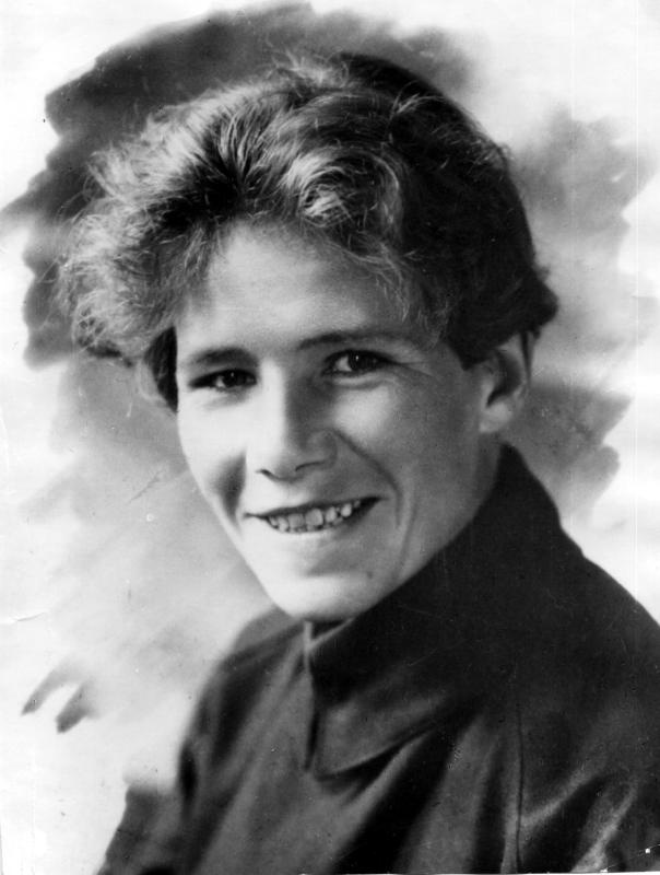 Я буду летать! Первая русская женщина-летчица Зинаида Кокорина Я буду летать! Первая русская женщина-летчица Зинаида Кокорина