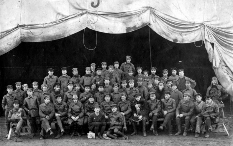 Я буду летать! Первая русская женщина-летчица Зинаида Кокорина Я буду летать! Первая русская женщина-летчица Зинаида Кокорина