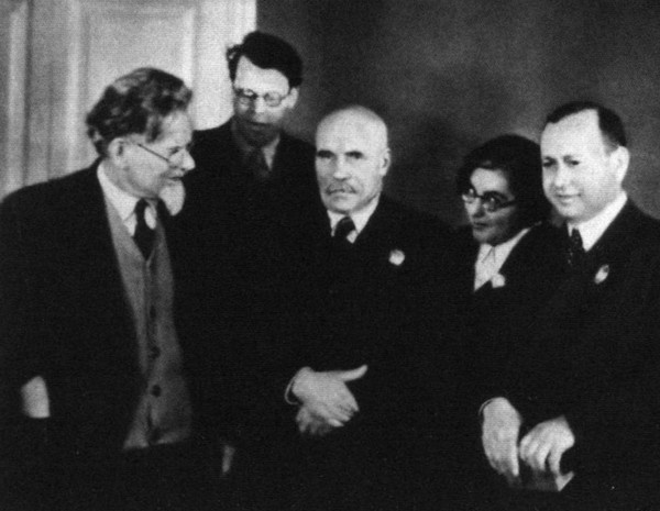 Новиков-Прибой Новиков-Прибой