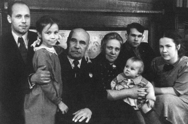 Новиков-Прибой Новиков-Прибой