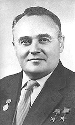 Юрий Гагарин. Человек-легенда Юрий Гагарин. Человек-легенда