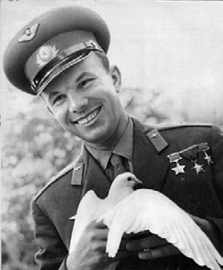 Юрий Гагарин. Человек-легенда Юрий Гагарин. Человек-легенда