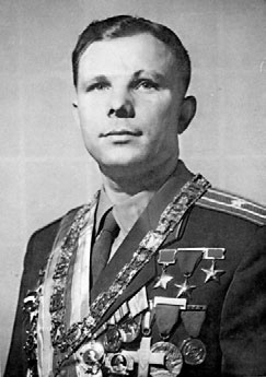 Юрий Гагарин. Человек-легенда Юрий Гагарин. Человек-легенда