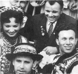 Юрий Гагарин. Человек-легенда Юрий Гагарин. Человек-легенда