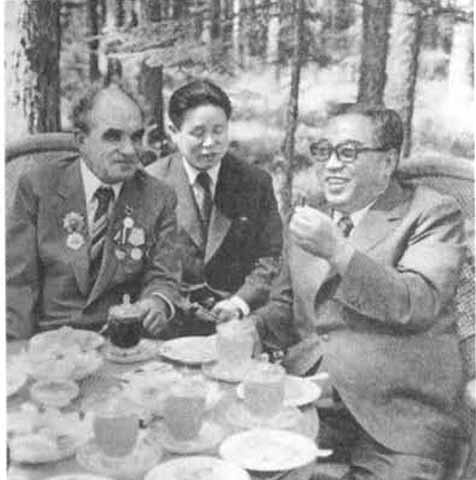 Ким Ир Сен Ким Ир Сен
