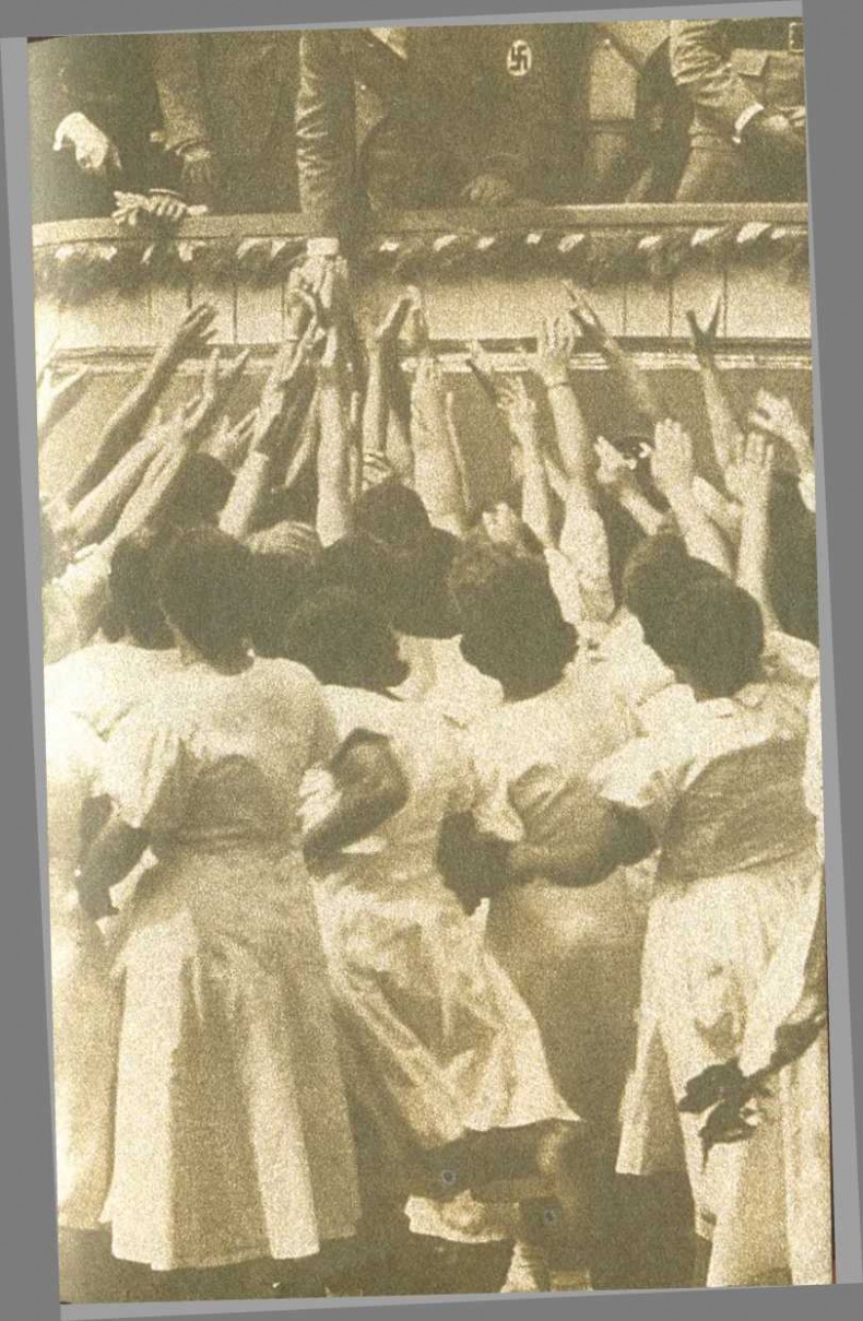 Любовь диктаторов. Муссолини. Гитлер. Франко Любовь диктаторов. Муссолини. Гитлер. Франко