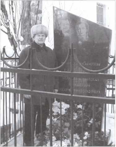30 лет в ОГПУ-НКВД-МВД. От оперуполномоченного до заместителя министра 30 лет в ОГПУ-НКВД-МВД. От оперуполномоченного до заместителя министра