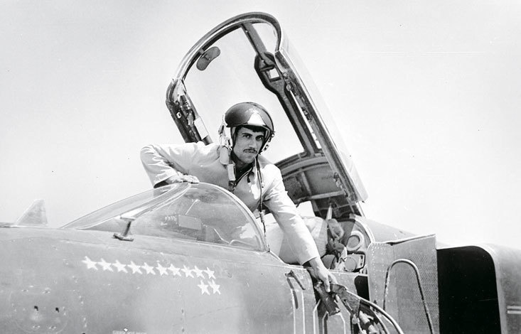 Камуфляж и бортовые эмблемы авиатехники советских ВВС в афганской кампании Камуфляж и бортовые эмблемы авиатехники советских ВВС в афганской кампании