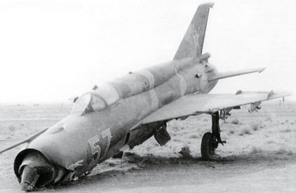 Камуфляж и бортовые эмблемы авиатехники советских ВВС в афганской кампании Камуфляж и бортовые эмблемы авиатехники советских ВВС в афганской кампании