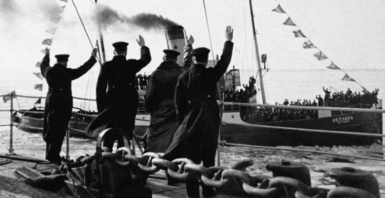 Папанинская четверка: взлеты и падения Папанинская четверка: взлеты и падения