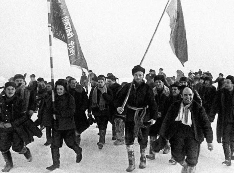 Папанинская четверка: взлеты и падения Папанинская четверка: взлеты и падения
