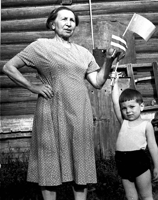 Пальто с хлястиком Пальто с хлястиком